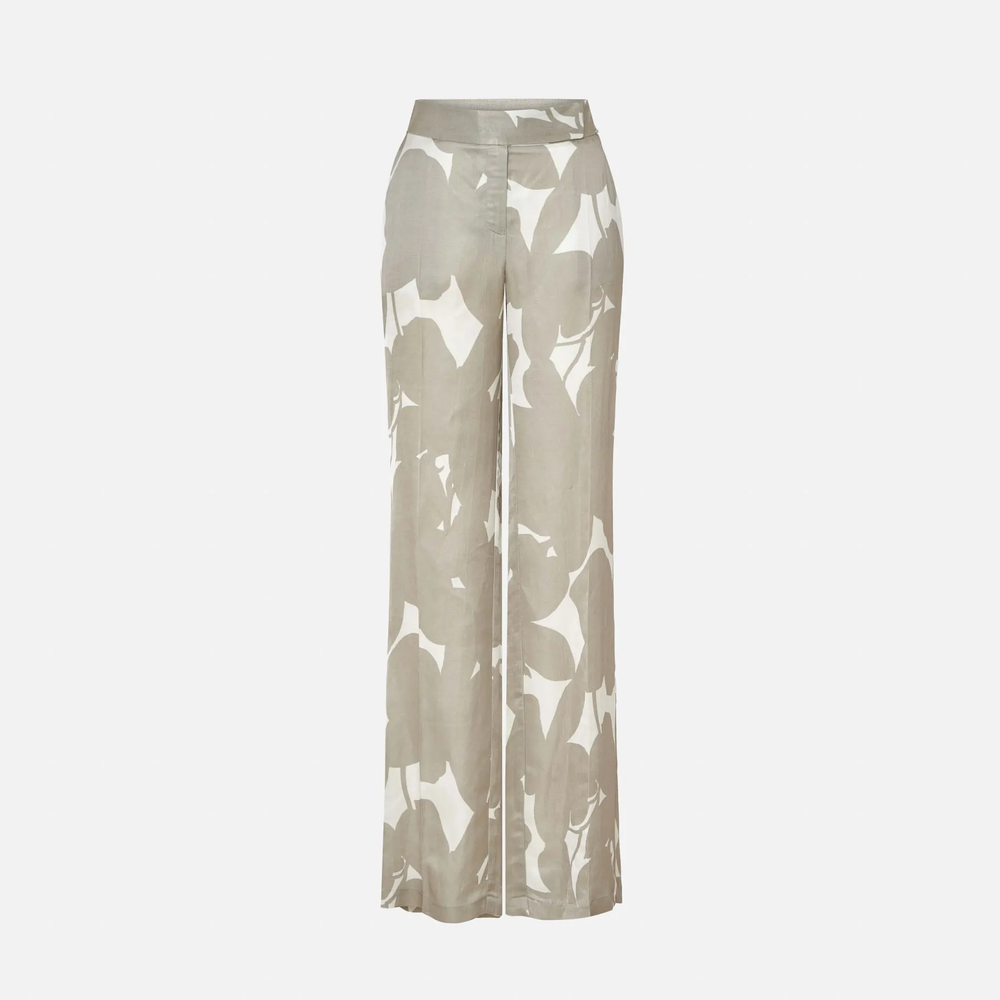
                      
                        CALÇA RETA
                      
                    