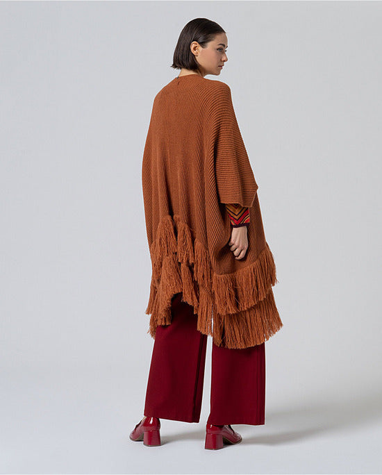 PONCHO COM FRANJAS