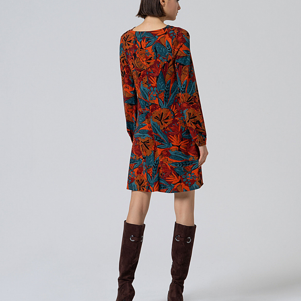 
                      
                        VESTIDO COM GOLA DRAPEADA
                      
                    