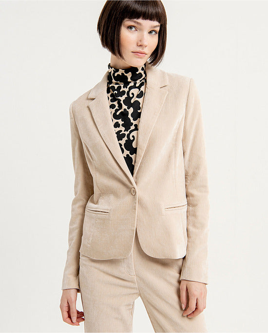 
                      
                        BLAZER CURTO SURKANA
                      
                    