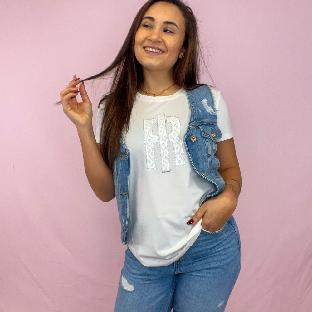 
                      
                        T SHIRT REGULAR
                      
                    
