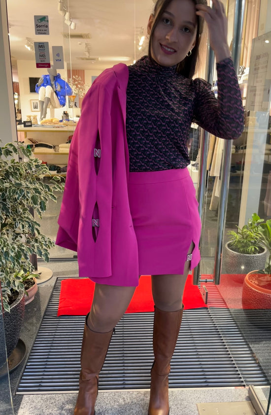 MINI SAIA NIKKIE