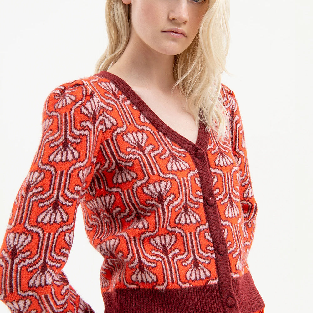 
                      
                        CARDIGAN FLOWERY
                      
                    