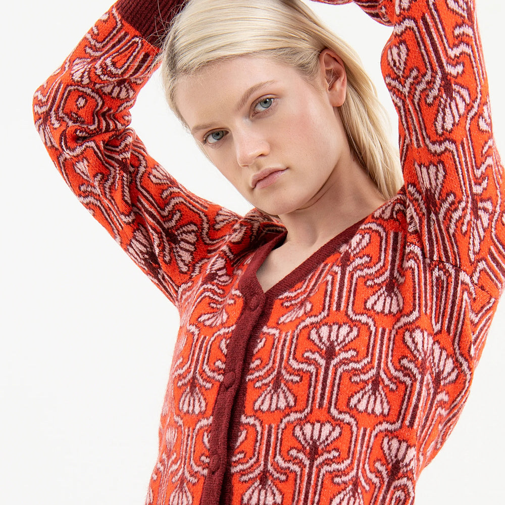 
                      
                        CARDIGAN FLOWERY
                      
                    
