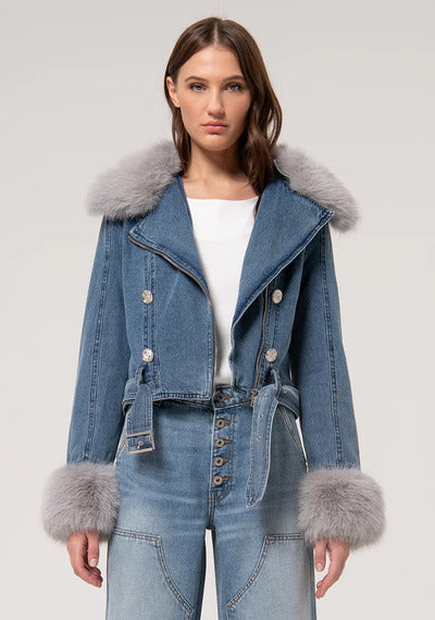 
                      
                        JAQUETA CROPPED
                      
                    