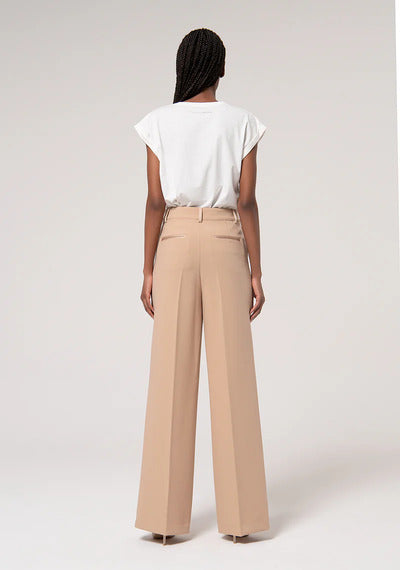 
                      
                        CALÇA PALAZZO REGULAR
                      
                    