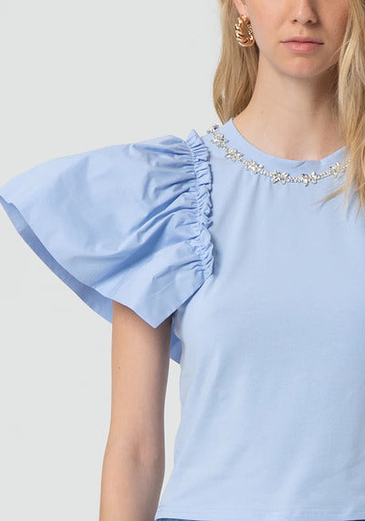BLUSA COM FOLHOS