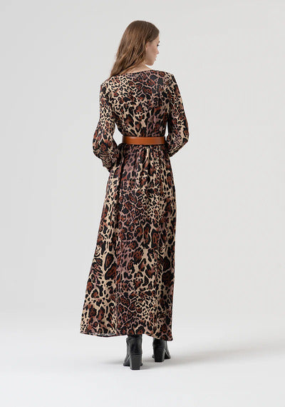 
                      
                        VESTIDO LONGO
                      
                    