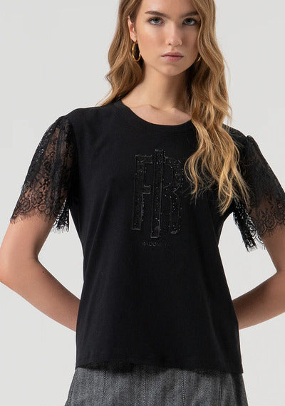TSHIR-T COM MANGAS DE RENDA