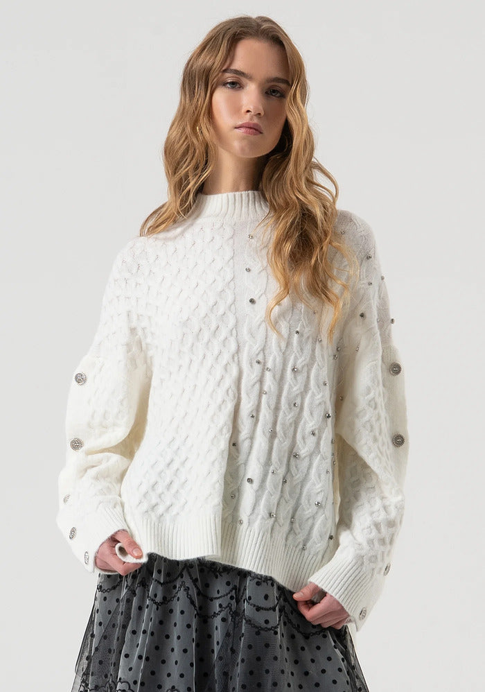 
                      
                        CAMISOLA COM PORMENORES
                      
                    