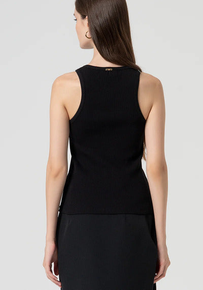 
                      
                        REGATA SLIM FIT
                      
                    