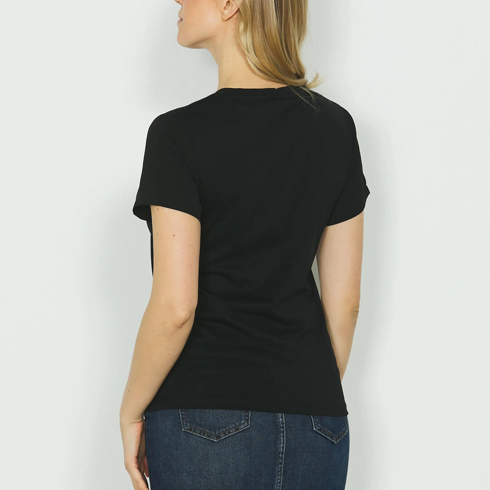 
                      
                        T SHIRT TAMARA
                      
                    