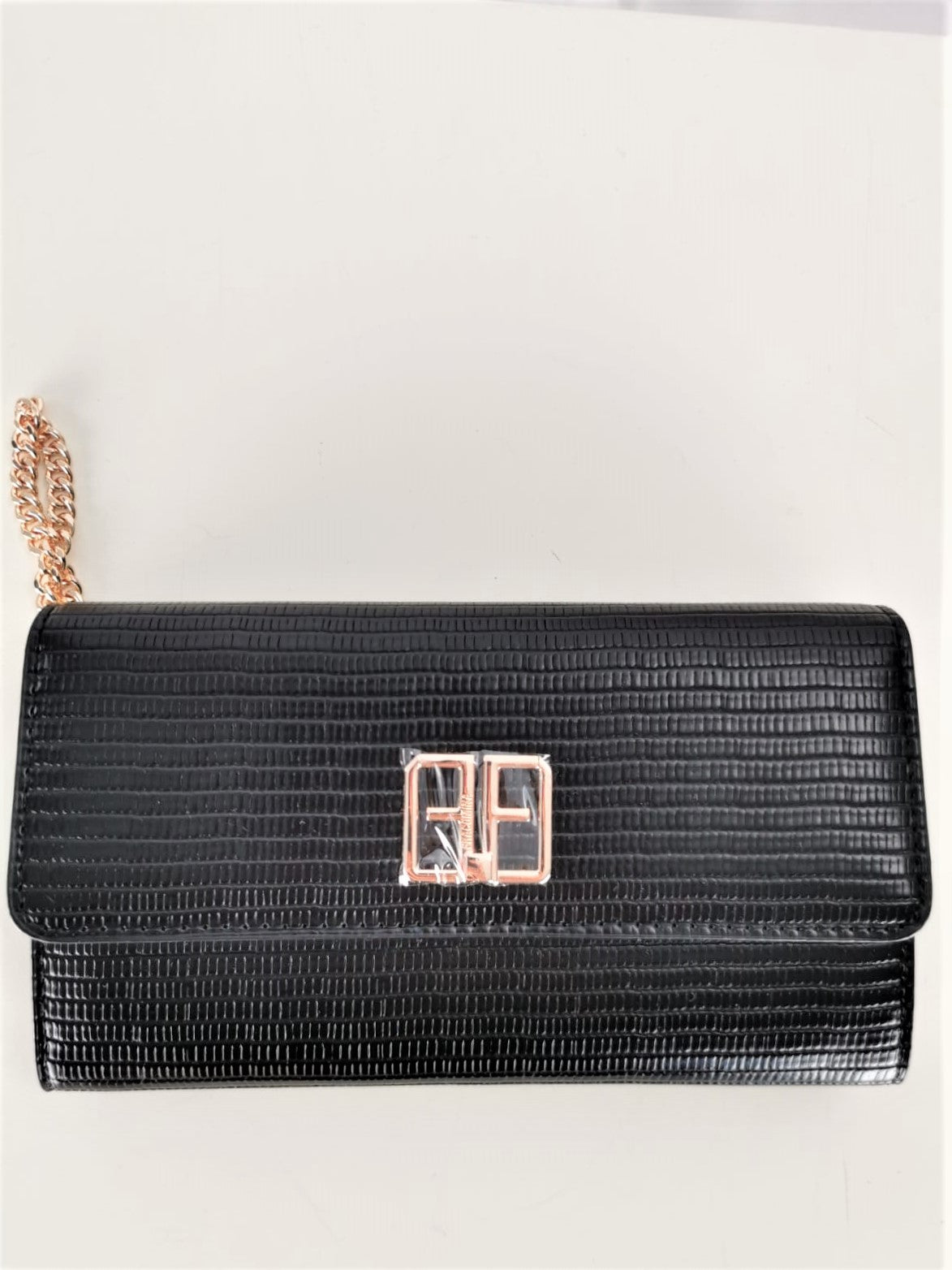 PORTA-MOEDAS COM CORRENTE - H&K Boutique